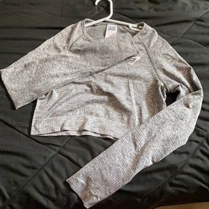 Gymshark crop top in grey